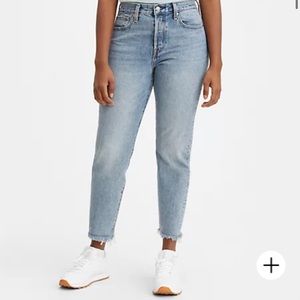 Levi’s Wedgie Fit Ankle Jeans in Athens